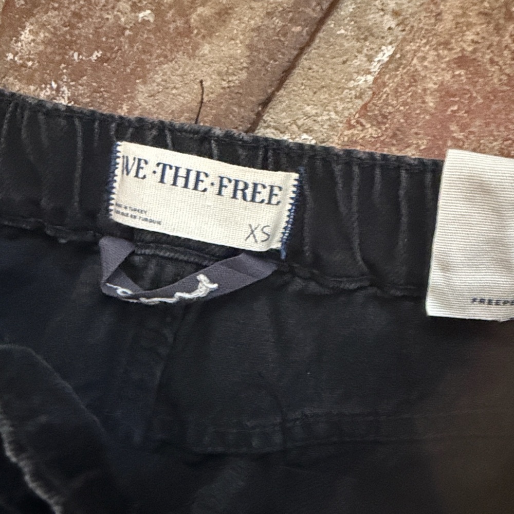 ⭐️NWT We The free Crvy Outlaw Wide Leg Jeans⭐️ - Picture 7 of 10